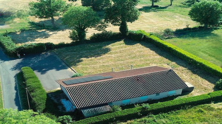 Ma-Cabane - Vente Maison SAINT CYR DE VALORGES, 95 m²