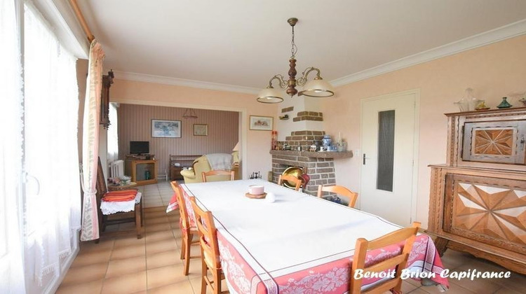 Ma-Cabane - Vente Maison SAINT CYR DU BAILLEUL, 90 m²