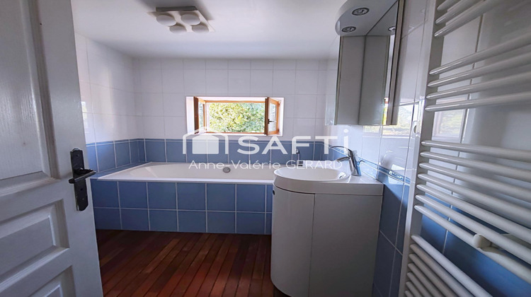 Ma-Cabane - Vente Maison Saint-Cyr-du-Bailleul, 126 m²