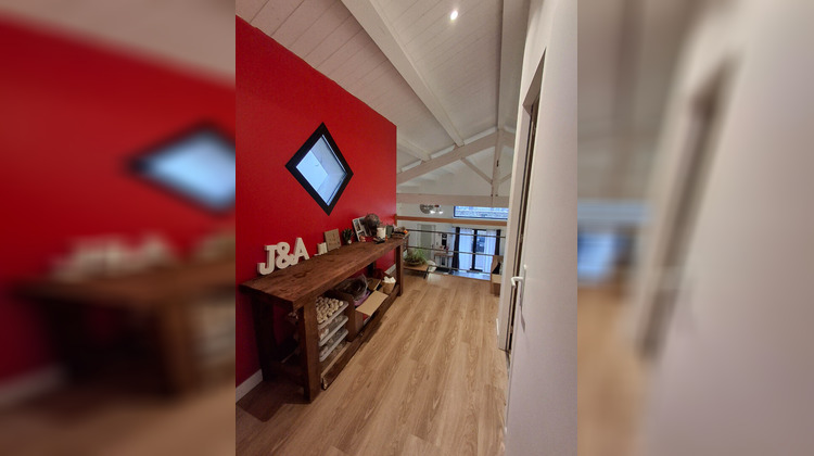 Ma-Cabane - Vente Maison SAINT-CYR-DU-DORET, 130 m²