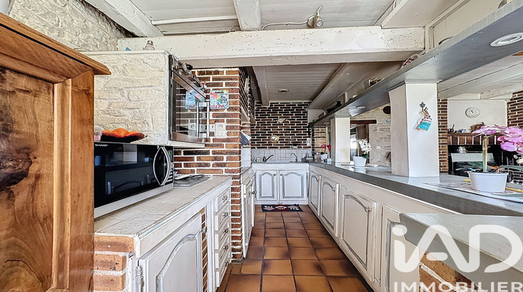 Ma-Cabane - Vente Maison Saint-Cyr-du-Doret, 200 m²