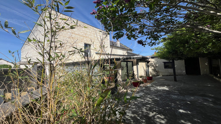 Ma-Cabane - Vente Maison SAINT-CYR-EN-BOURG, 156 m²