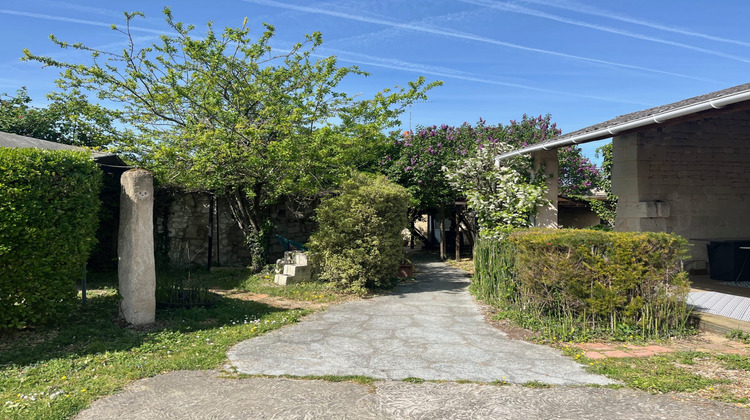 Ma-Cabane - Vente Maison SAINT-CYR-EN-BOURG, 156 m²