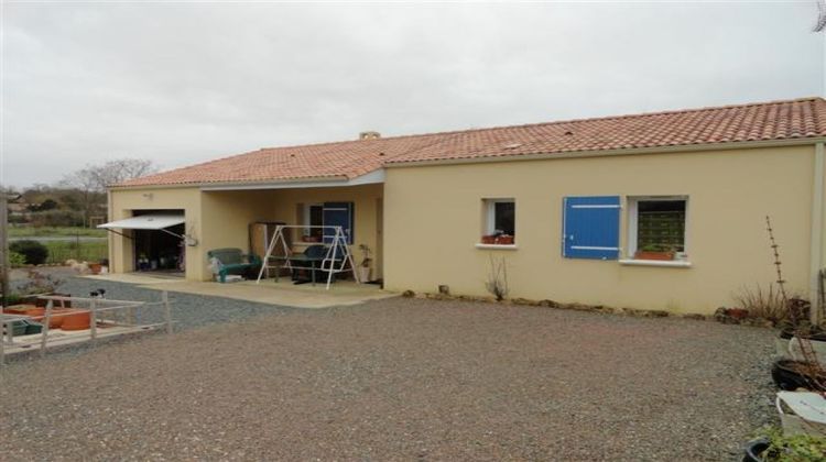 Ma-Cabane - Vente Maison SAINT-CYR-EN-TALMONDAIS, 75 m²