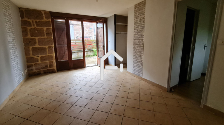 Ma-Cabane - Vente Maison SAINT-CYR-LA-ROCHE, 300 m²