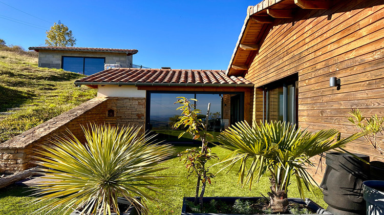 Ma-Cabane - Vente Maison SAINT-CYR-LE-CHATOUX, 183 m²