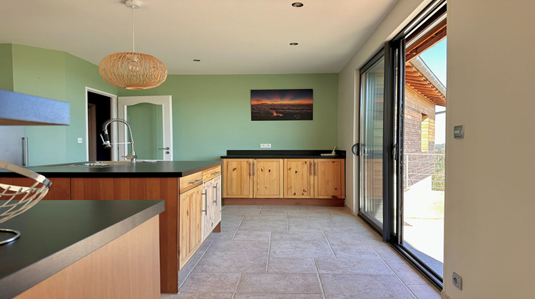 Ma-Cabane - Vente Maison SAINT-CYR-LE-CHATOUX, 183 m²