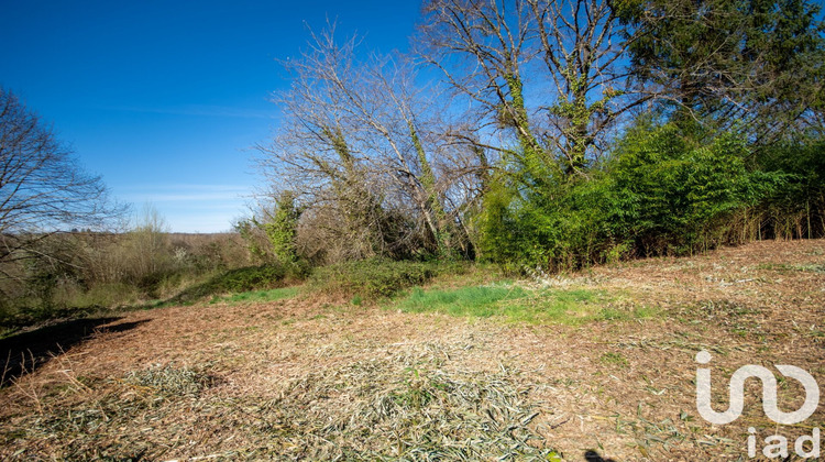 Ma-Cabane - Vente Maison Saint-Cyr-les-Champagnes, 132 m²