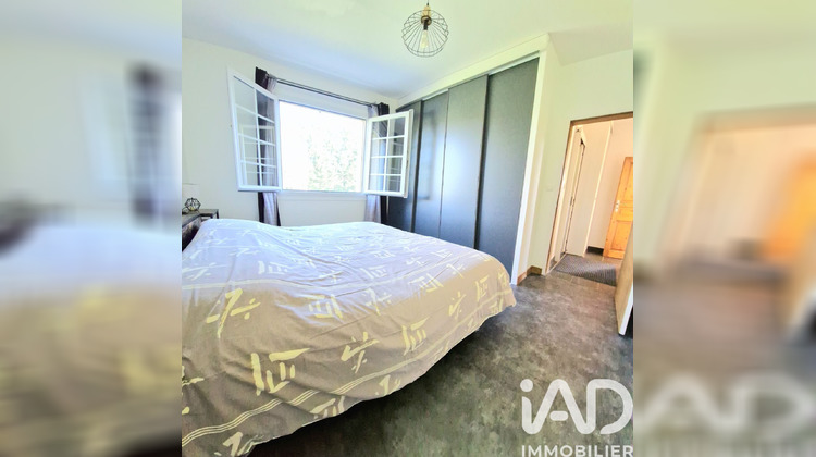 Ma-Cabane - Vente Maison Saint-Cyr-les-Champagnes, 100 m²