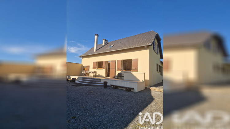 Ma-Cabane - Vente Maison Saint-Cyr-les-Champagnes, 100 m²