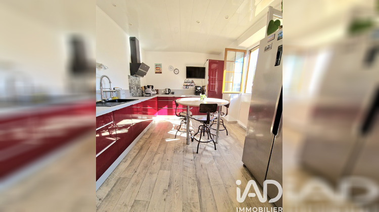 Ma-Cabane - Vente Maison Saint-Cyr-les-Champagnes, 100 m²