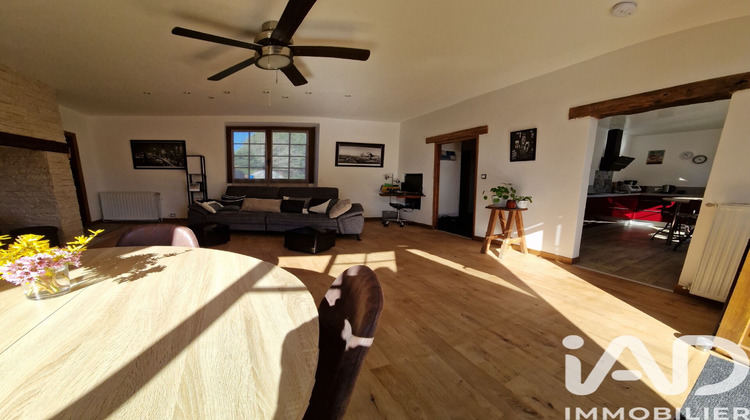 Ma-Cabane - Vente Maison Saint-Cyr-les-Champagnes, 100 m²