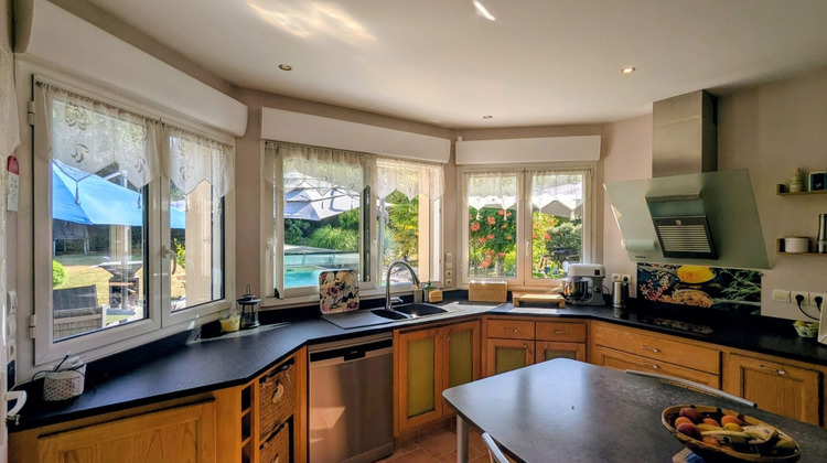 Ma-Cabane - Vente Maison Saint-Cyr-sur-Loire, 164 m²