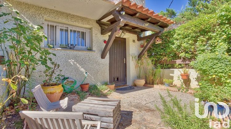 Ma-Cabane - Vente Maison Saint-Cyr-sur-Mer, 55 m²