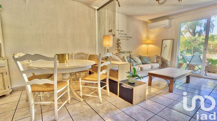 Ma-Cabane - Vente Maison Saint-Cyr-sur-Mer, 55 m²