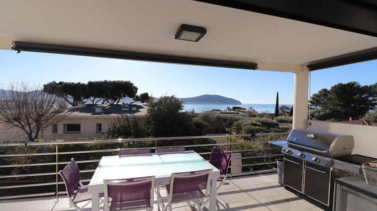 Ma-Cabane - Vente Maison SAINT-CYR-SUR-MER, 220 m²