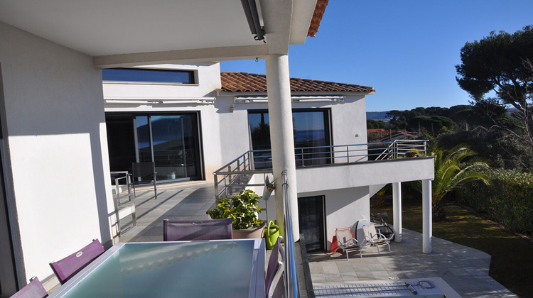 Ma-Cabane - Vente Maison SAINT-CYR-SUR-MER, 220 m²