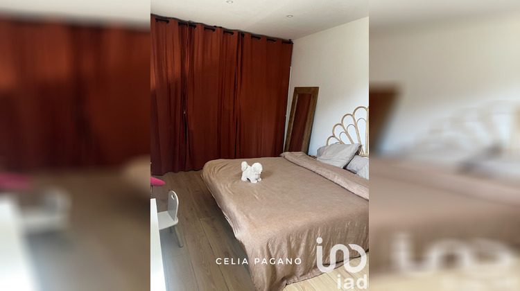 Ma-Cabane - Vente Maison Saint-Cyr-sur-Mer, 120 m²