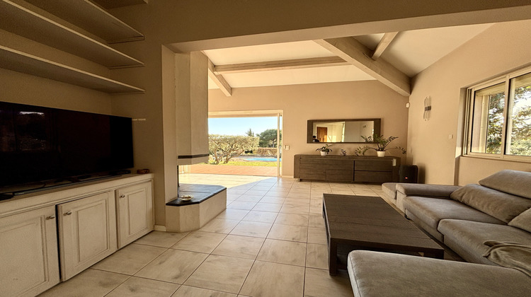 Ma-Cabane - Vente Maison Saint-Cyr-sur-Mer, 177 m²