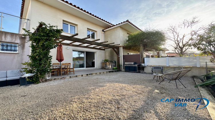 Ma-Cabane - Vente Maison Saint-Cyr-sur-Mer, 88 m²