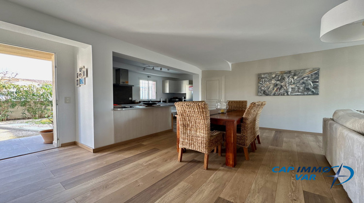 Ma-Cabane - Vente Maison Saint-Cyr-sur-Mer, 88 m²