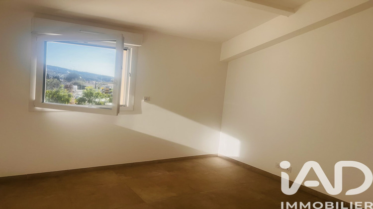 Ma-Cabane - Vente Maison Saint-Cyr-sur-Mer, 79 m²