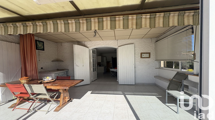 Ma-Cabane - Vente Maison Saint-Cyr-sur-Mer, 240 m²