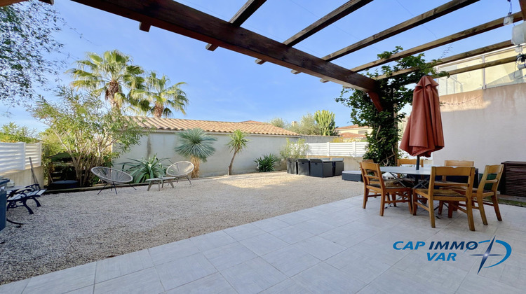 Ma-Cabane - Vente Maison Saint-Cyr-sur-Mer, 88 m²