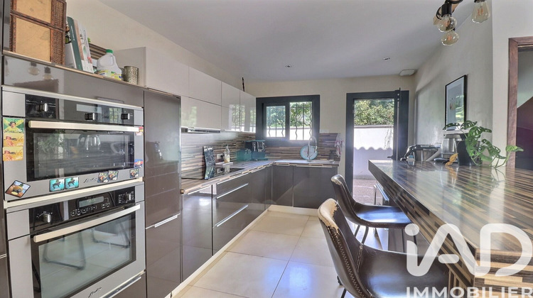 Ma-Cabane - Vente Maison Saint-Cyr-sur-Mer, 188 m²