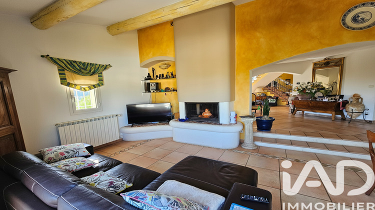 Ma-Cabane - Vente Maison Saint-Cyr-sur-Mer, 180 m²