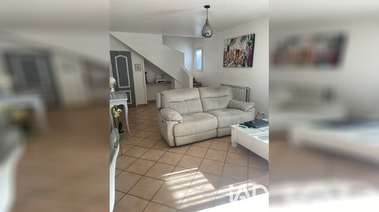 Ma-Cabane - Vente Maison Saint-Cyr-sur-Mer, 100 m²