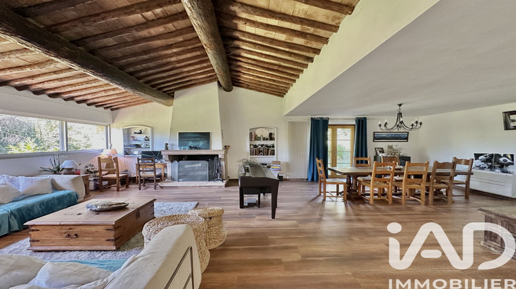 Ma-Cabane - Vente Maison Saint-Cyr-sur-Mer, 280 m²