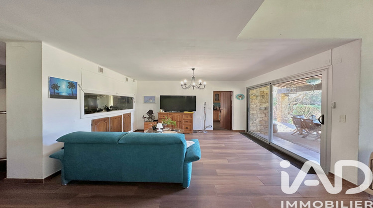 Ma-Cabane - Vente Maison Saint-Cyr-sur-Mer, 280 m²