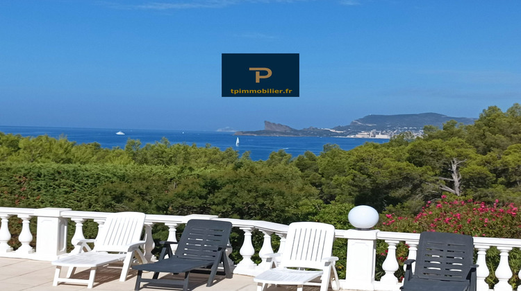 Ma-Cabane - Vente Maison Saint-Cyr-sur-Mer, 250 m²