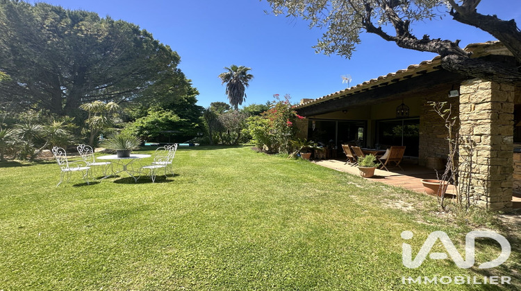 Ma-Cabane - Vente Maison Saint-Cyr-sur-Mer, 230 m²