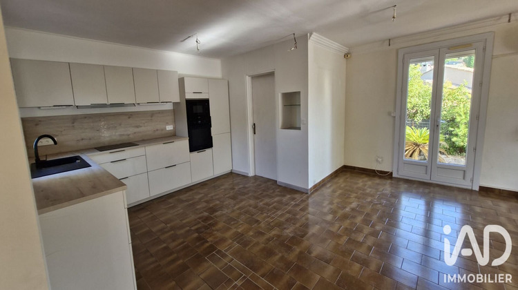 Ma-Cabane - Vente Maison Saint-Cyr-sur-Mer, 113 m²