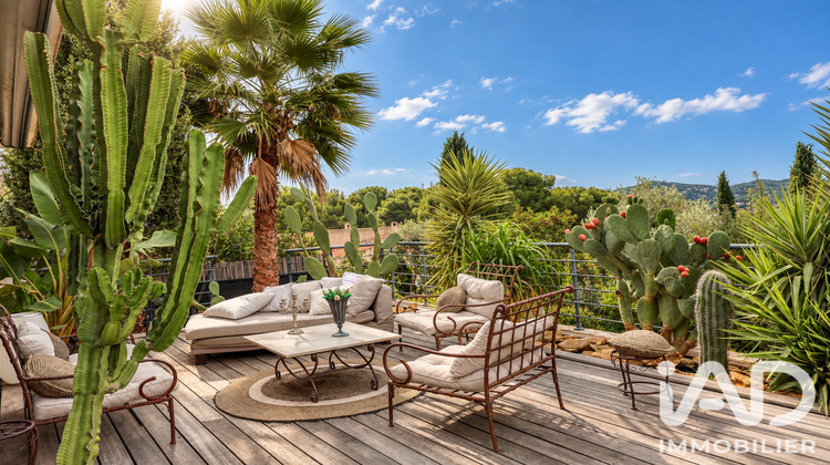 Ma-Cabane - Vente Maison Saint-Cyr-sur-Mer, 167 m²