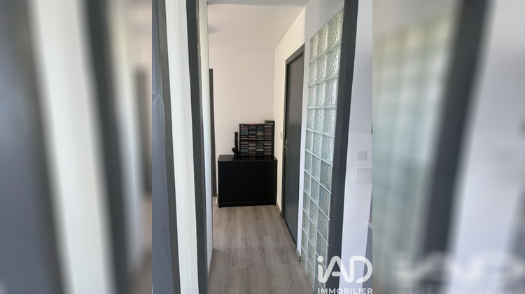 Ma-Cabane - Vente Maison Saint-Cyr-sur-Morin, 70 m²