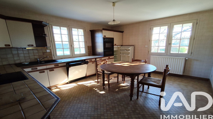 Ma-Cabane - Vente Maison Saint-Denis-d'Anjou, 109 m²
