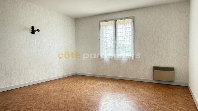 Ma-Cabane - Vente Maison SAINT-DENIS-D'ANJOU, 76 m²