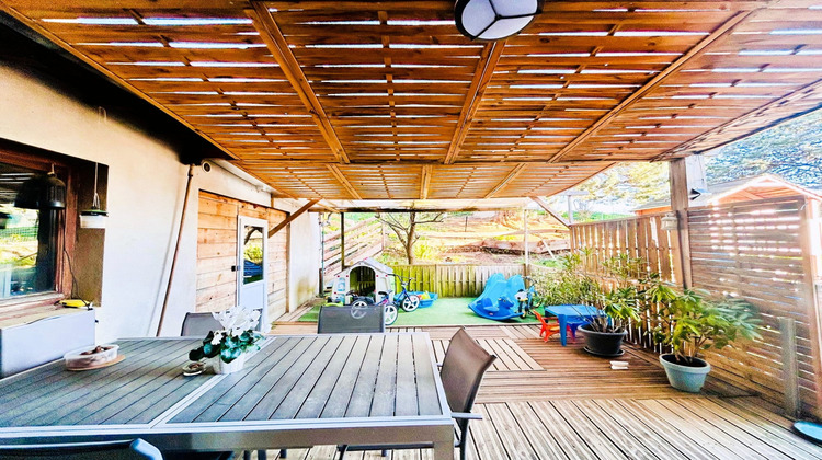 Ma-Cabane - Vente Maison Saint-Denis-de-Cabanne, 240 m²