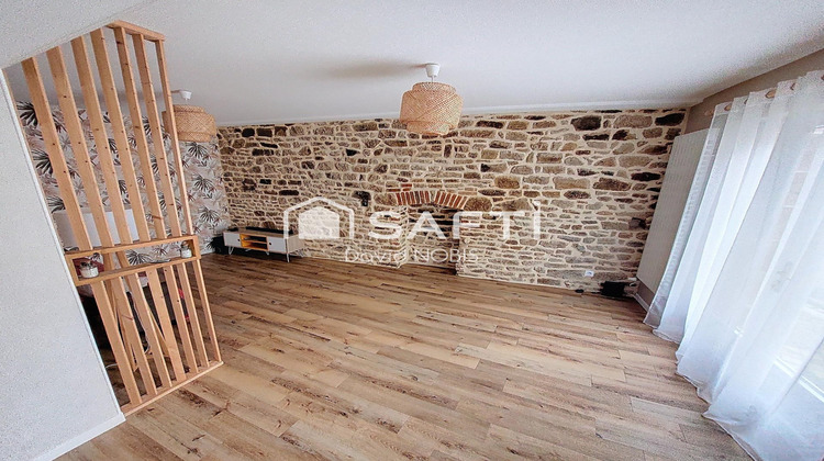 Ma-Cabane - Vente Maison Saint-Denis-de-Gastines, 115 m²