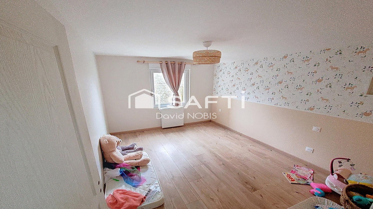 Ma-Cabane - Vente Maison Saint-Denis-de-Gastines, 115 m²