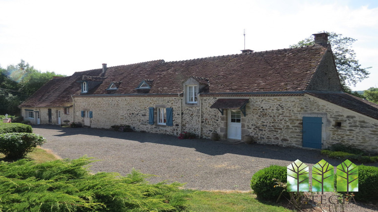 Ma-Cabane - Vente Maison Saint-Denis-de-Jouhet, 422 m²
