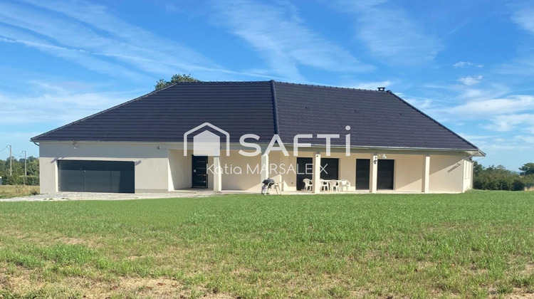 Ma-Cabane - Vente Maison Saint-Denis-de-Jouhet, 194 m²
