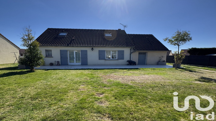 Ma-Cabane - Vente Maison Saint-Denis-de-l'Hôtel, 91 m²