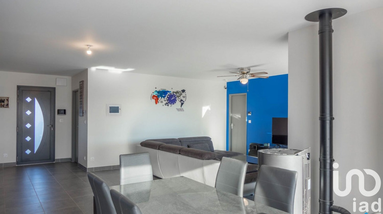 Ma-Cabane - Vente Maison Saint-Denis-de-l'Hôtel, 133 m²