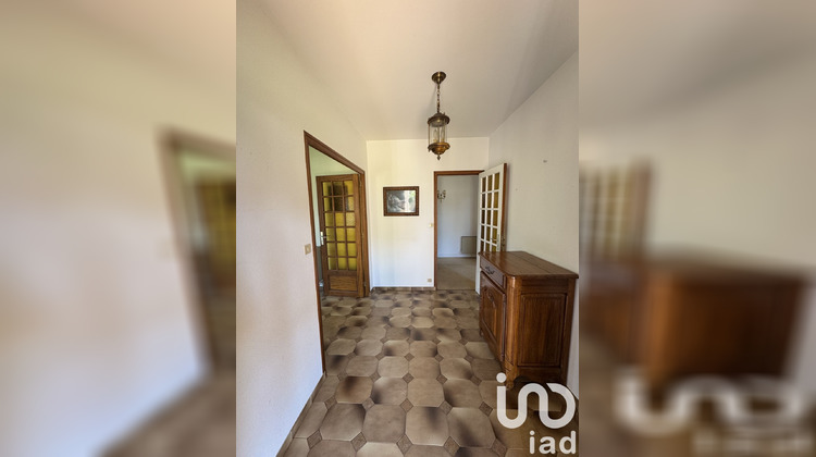 Ma-Cabane - Vente Maison Saint-Denis-de-l'Hôtel, 270 m²