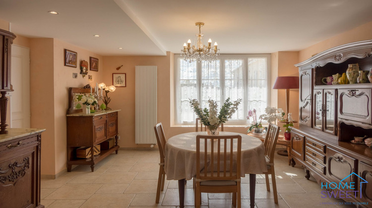 Ma-Cabane - Vente Maison Saint-Denis-de-l'Hôtel, 132 m²