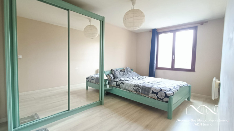 Ma-Cabane - Vente Maison Saint-Denis-de-l'Hôtel, 102 m²